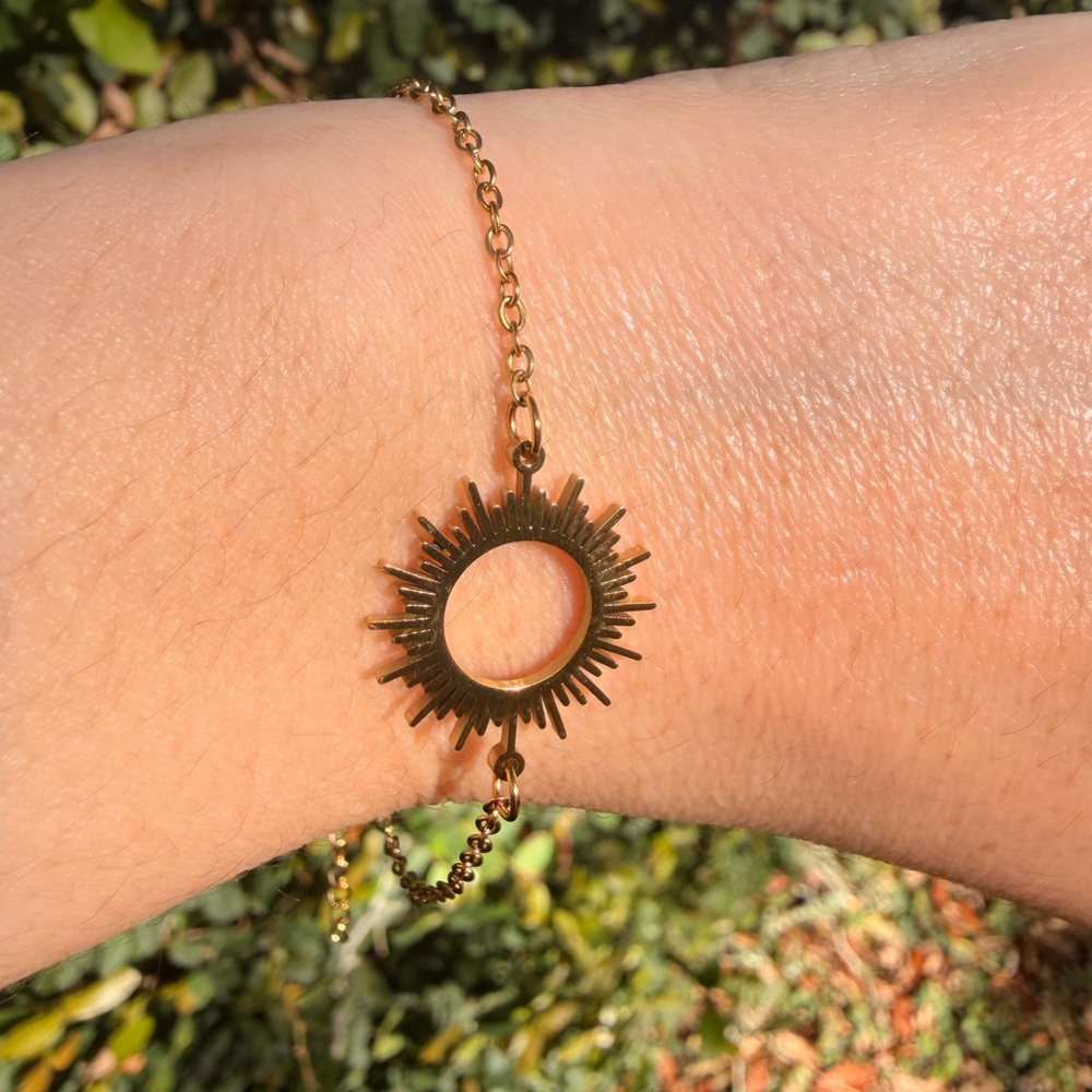 Sunshine Bracelet | Sun Waterproof Jewelry 18k Gold Plated Tarnish resistant - Picture 5 of 7